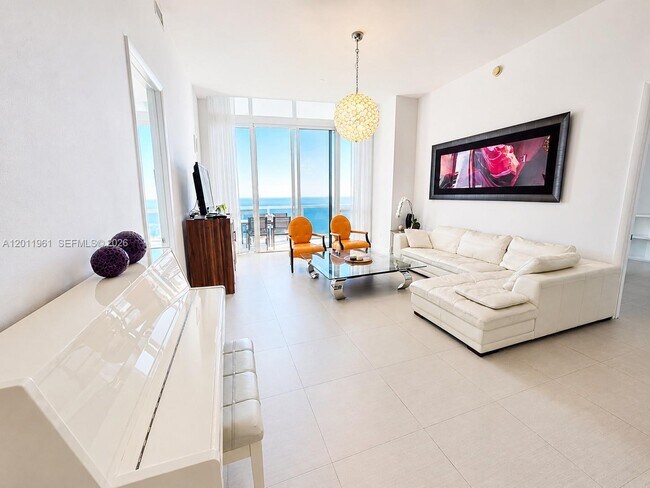 Photo - 15901 Collins Ave Unit 4303