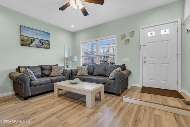 Photo - 329 Franklin Ave