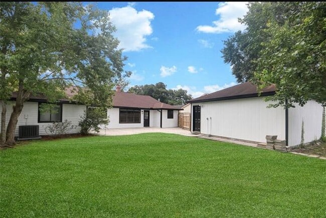 Photo - Four Bedroom, Two Bath- N Lake Verret