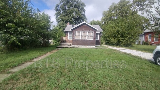 Building Photo - 1537 S Idaho St Rental