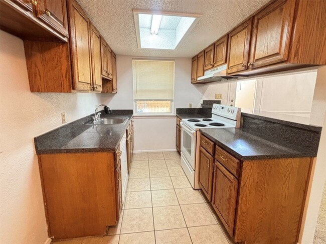 Photo - 2426 N Graham Dr