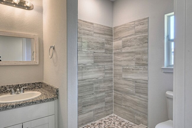 9826 Arbor Oak