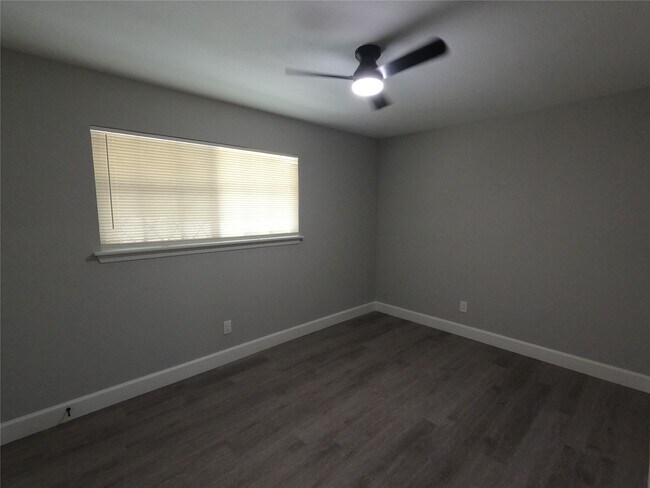 Photo - 6622 Cobalt St