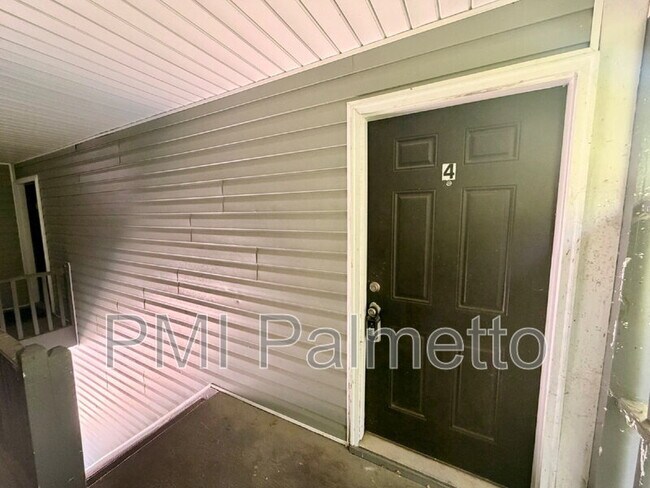 Photo - 1908 Tall Pines Cir Unit 4