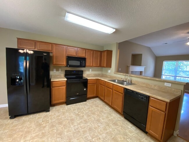 Photo - SPRING LAKE ADORABLE HOME with Backyard Fence