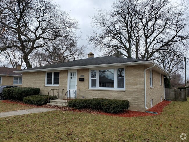 Building Photo - 3 bedroom Northside ranch Rental