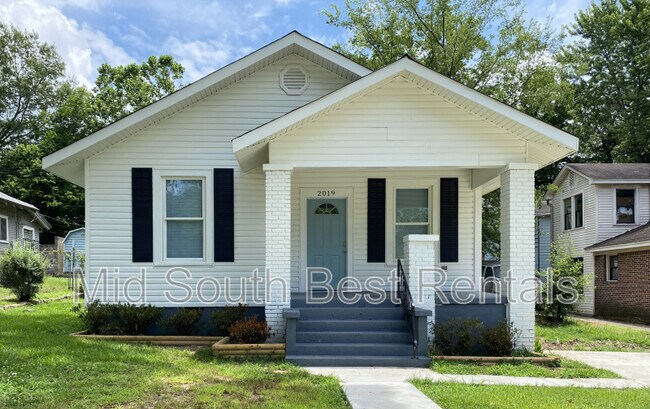 Photo - 2019 S Martin St House