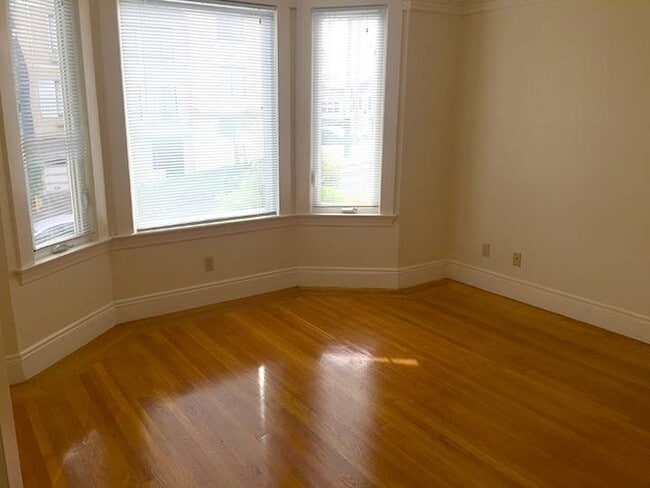 Photo - 2240 Balboa St Unit 2