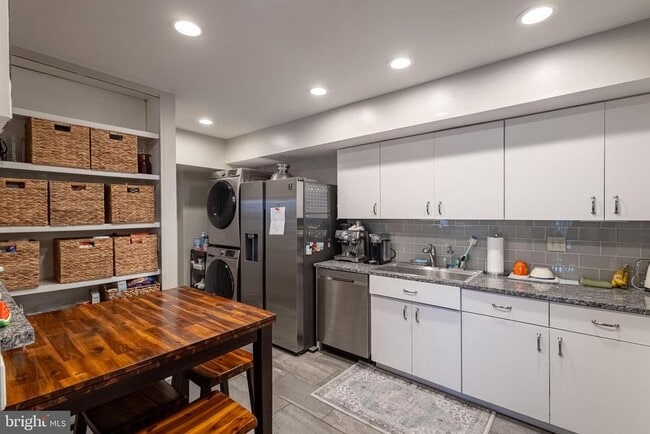 Photo - 3202 Old Post Dr