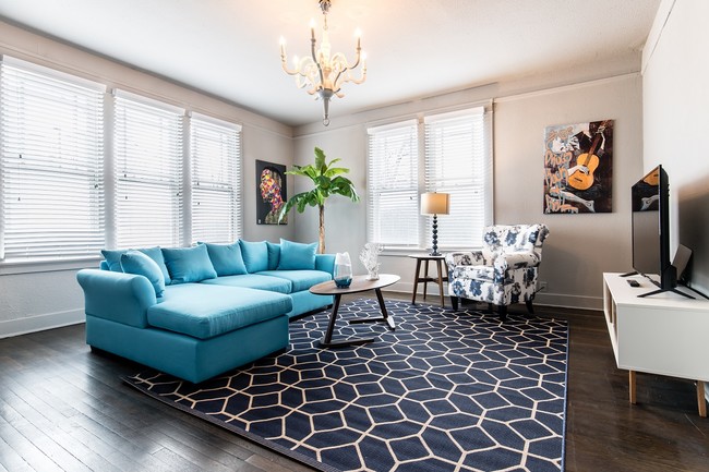 Photo - PARAMOUNT Apartments