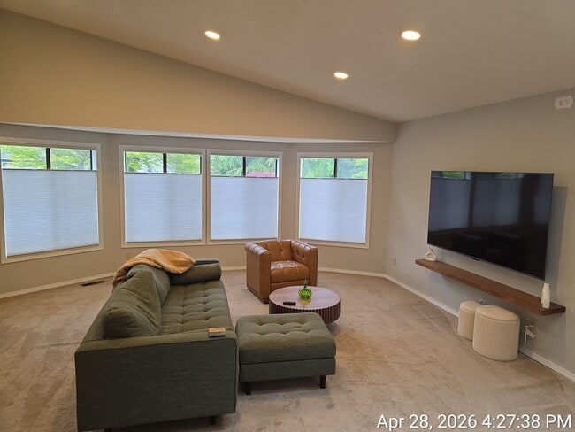 Photo - Renton - 4 bedroom 2.5 bath rental home - Custom home with large rooms - Available July 5th 2026