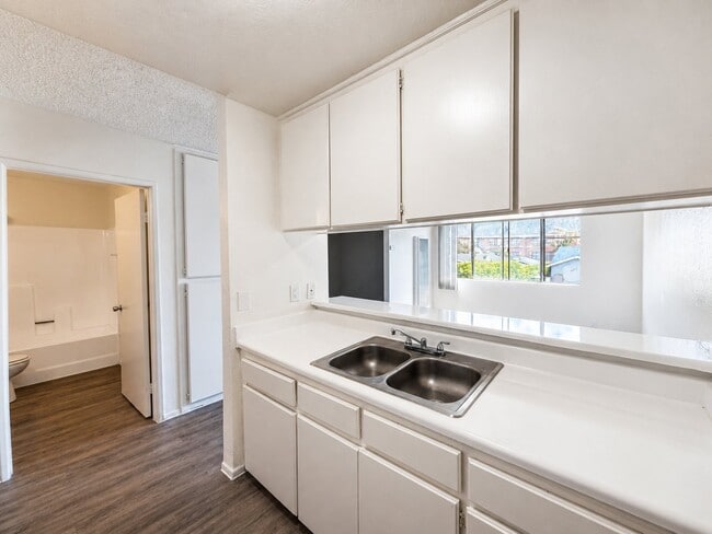 Photo - 1132 Wilmington Blvd Unit 307