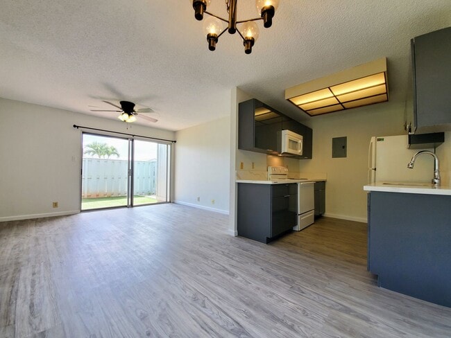 Rarely available! Upgraded ground floor 2b... - Rarely available! Upgraded ground floor 2b... House