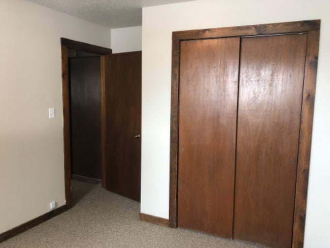 Photo - 1404 4th Ave SW Unit 7