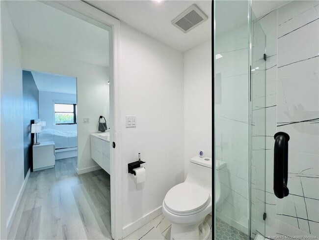 Photo - 10044 S Ocean Dr Unit 205