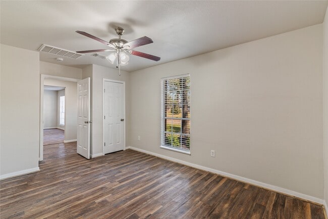 Photo - 17923 Beaver Creek Dr