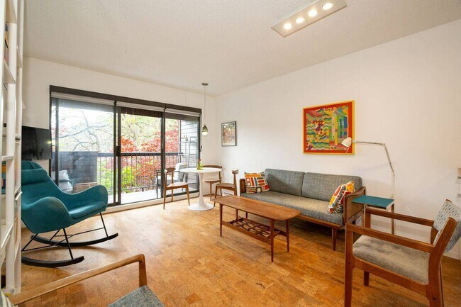 Photo - 2920 Ash St Unité 301