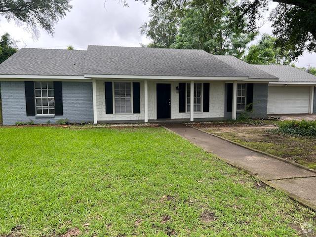 Building Photo - 125 Savannah Dr Rental