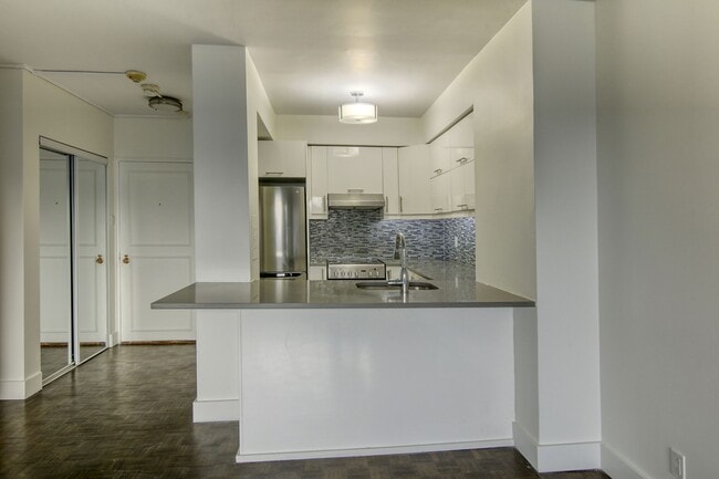 Photo - 3555 Chem. de la Côte-des-Neiges Unité 408