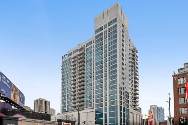 Building Photo - 757 N Orleans St Unit 802 Rental