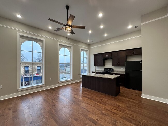 Photo - Top of the Line Apartments in Batesville Unit 5