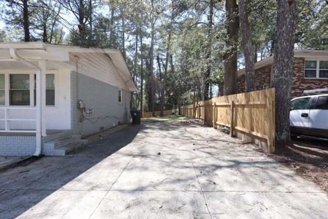 Photo - Move-in Ready Condo for Rent!