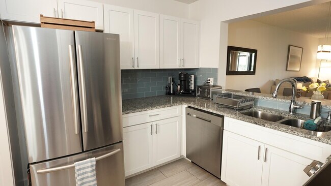 Photo - 100 Pelican Pointe Dr Unit 103