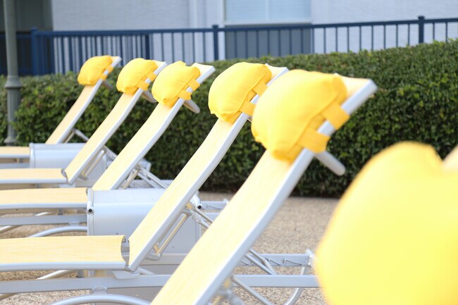 Photo - TUSCANY AT LAKEPOINTE Apartamentos