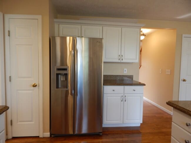 Photo - 20 Lexington Ct