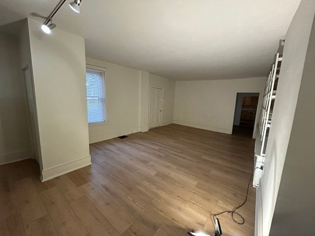 Photo - 231 W 14th St Unidad 1