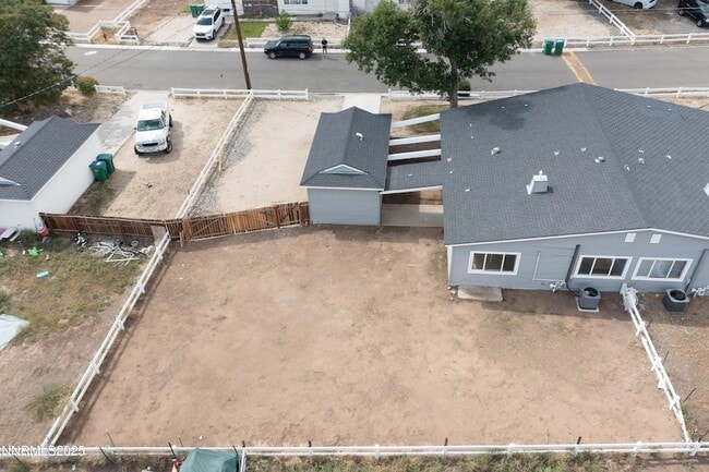 Photo - 12100 Himalaya St