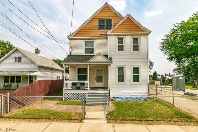 Building Photo - West 41st Street Unit 2 Rental