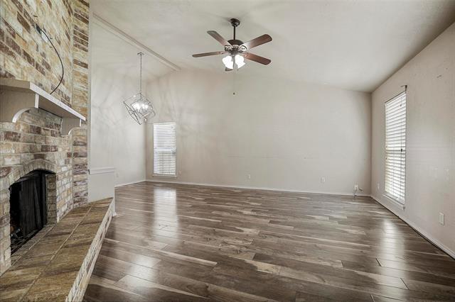 Photo - 8401 Chesham Dr