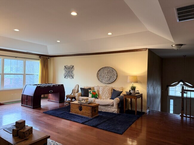 Photo - 1804 Crenshaw Cir