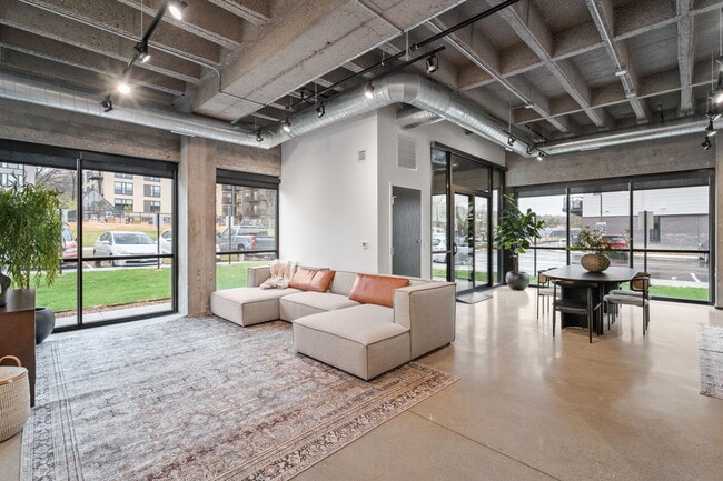 Photo - The Penhurst