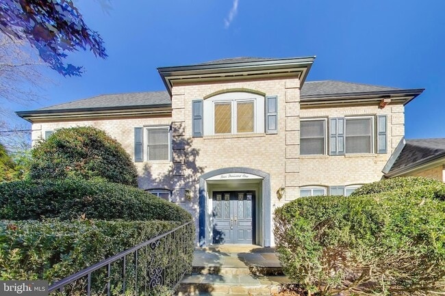 Photo - 4001 N Ridgeview Rd