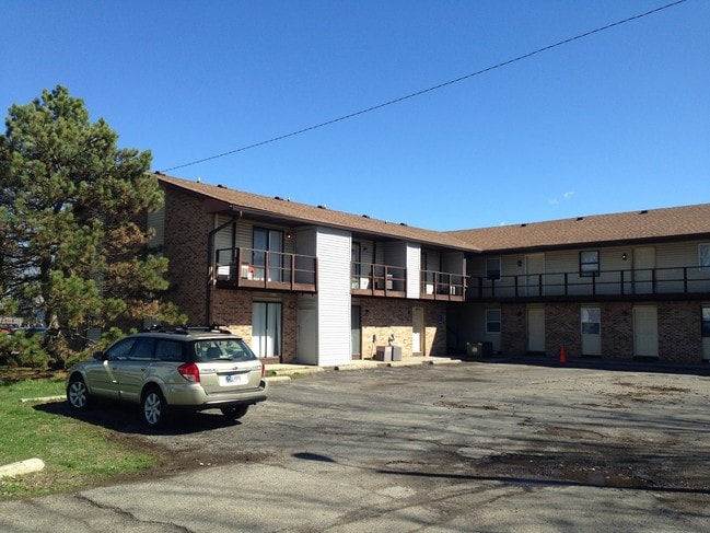 Muessing Apartments - Muessing Apartments