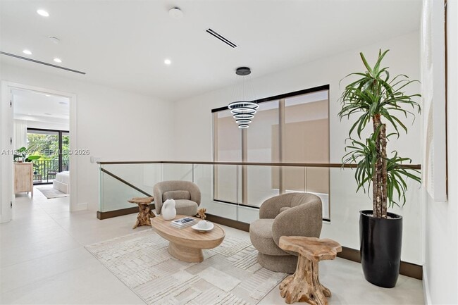 Photo - 1410 NE 5th St