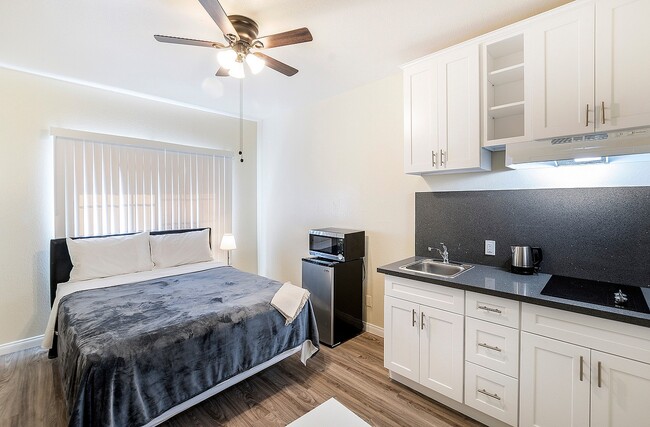 Soto Rose Apartments