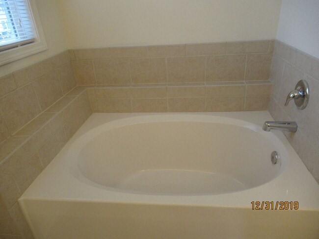 Photo - 220 Roudabush Dr NW