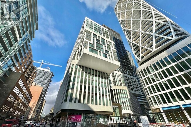 Photo - 121 St Patrick St Unité 1513