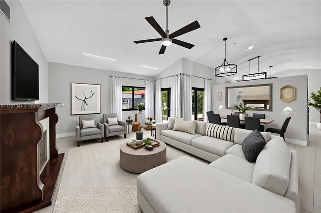 Photo - 15140 Bristol Ln