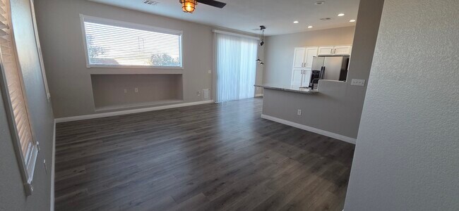 Photo - 658 Integrity Point Ave