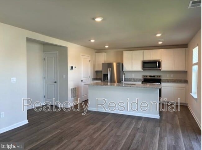 Photo - 108 Hemphill St