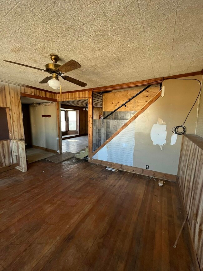 Photo - 535 7th Ave S