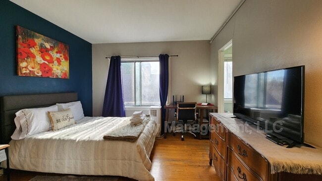 Photo - 1258 10th St N