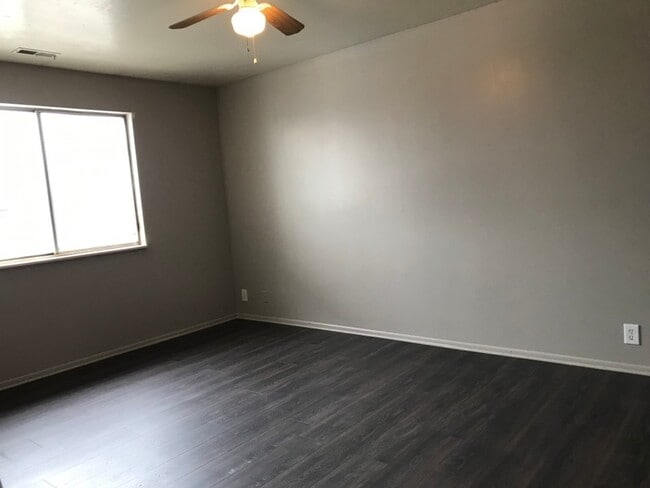 Photo - 3828 Camelot Village Ct Unit 1