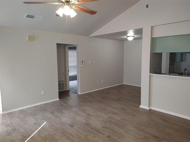 Photo - 7105 Treasure Cove