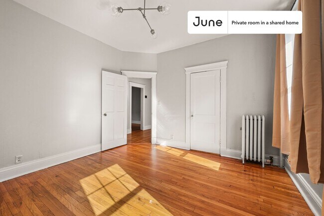 Photo - Room in Shared 3 bed/1 bath home Unidad A