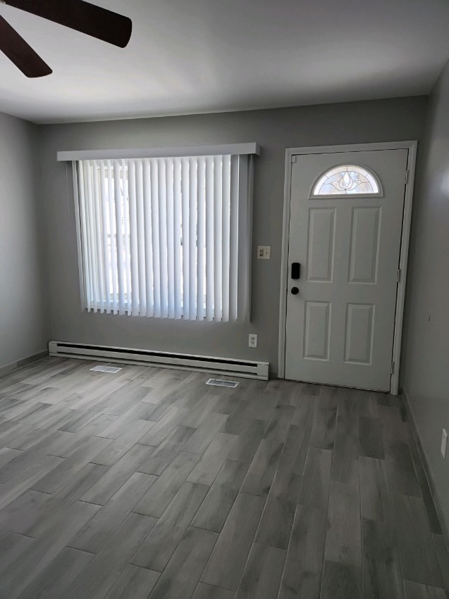 Photo - 2115 Joanna Ave